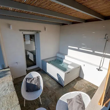 Modern Cycladic Retreat In Skalados Τήνος
